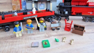 Harry① HARRY POTTER LEGO 4708 Hogwarts Express 2001 - 100% Complete +