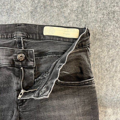 Pantalones de mezclilla Diesel para mujer ajustados cintura baja grises elásticos bigotes W27 L32 grupée - Imagen 8 de 14