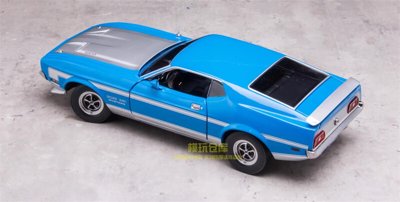 K794⭐︎SunStar 1/18 1971 MUSTANG BOSS 351 Sun Star 1:18 1971 Ford Mustang Boss 351, Silver