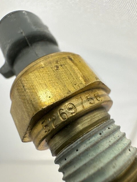 Chrysler Dodge Eagle Jeep 1997 sensor de temperatura de carga de aire OEM Mopar 5269756 Foto 2 de 4