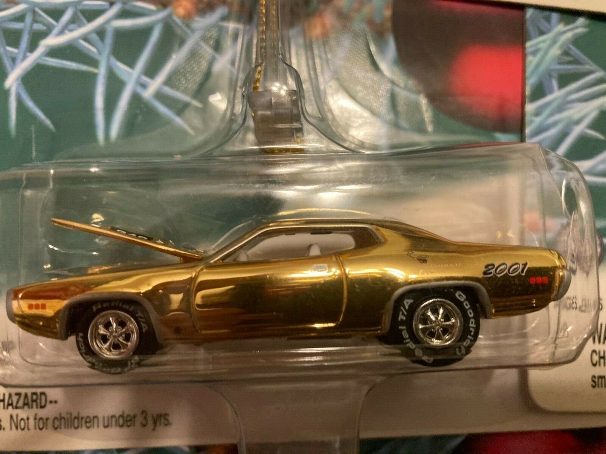 Johnny Lightning 2001 Holiday Muscle Ornament complete set 1 Johnny Lightning 2001 Holiday Muscle Ornament complete set 1