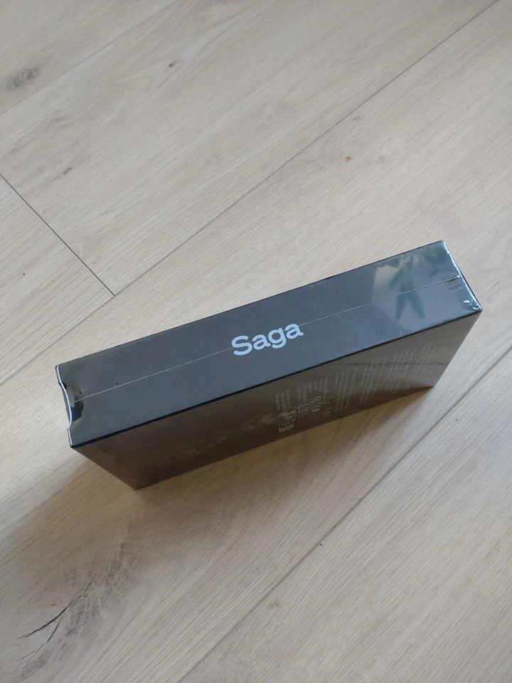 Solana Saga Handy Genesis Token, unbespielter Bonk + mehr - Bild 4 von 4