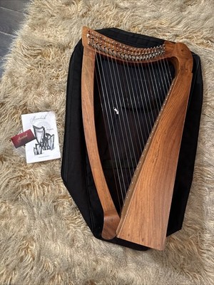 Roosebeck Heather Harp 22-String Chelby Levers, Sheesham Thistle
