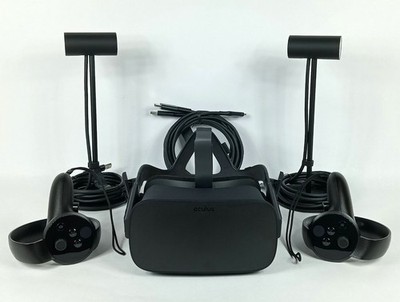 Oculus Rift CV1 VR Virtual Reality Headset Full Set Black Working Good Condition