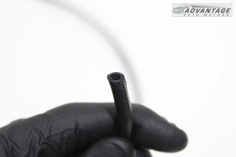 BOQUILLA DE LIMPIAPARABRISAS IM HATCHBACK 2017-2018 TOYOTA COROLLA IM MANGUERA DE MANGUERA OEM Foto 4 de 4