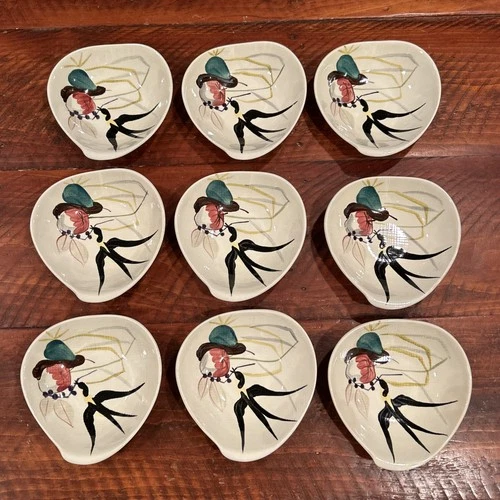 9 Red Wing Pottery VINTAGE Textured Capistrano Bowls 5.5” Super Nice