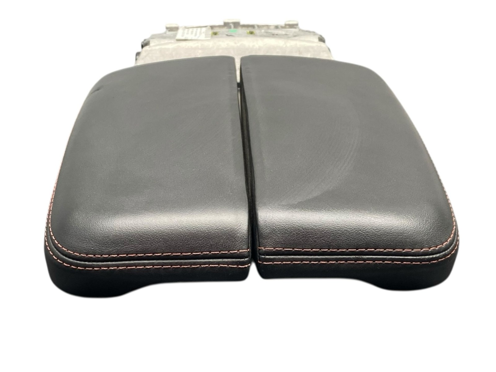 2015-2020 BENTLEY BENTAYGA OEM Front Center Console Arm Rest Lid Black *Indents*