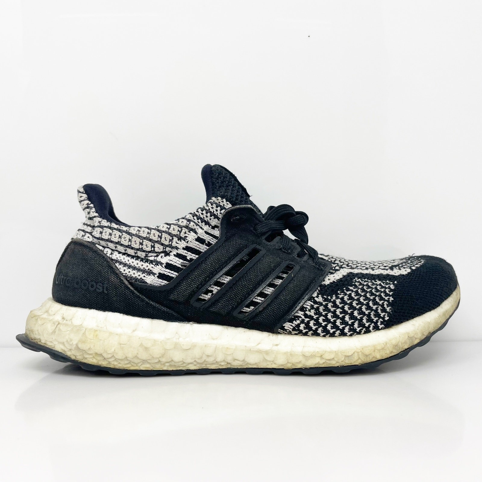 Adidas Boys UltraBoost 5.0 DNA G58431 Black Running Shoes Sneakers Size 5 Adidas Boys UltraBoost 5.0 DNA G58431 Black Running Shoes Sneakers Size 5