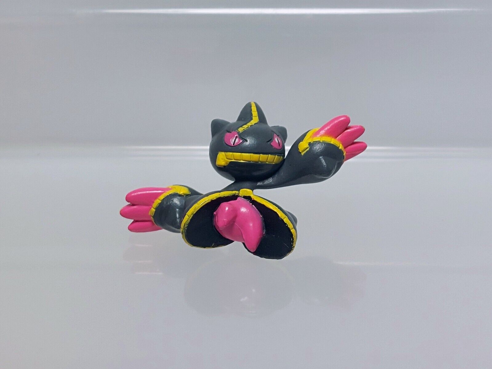 Pokemon 2016 Mega Banette Articulated TOMY Figure