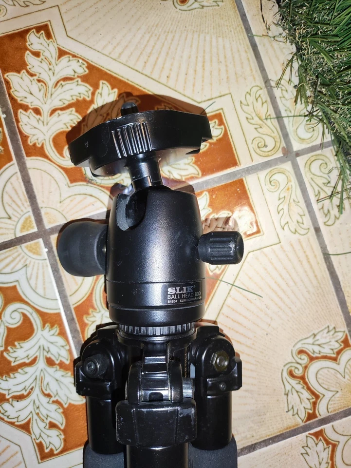 Trípode de fibra de carbono Slik PRO CF-814 4 secciones - Cabeza de bola 800 Foto 3 de 3