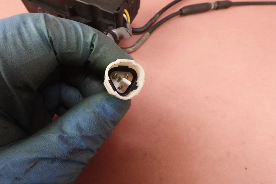 Servo motor válvula de escape 2009-2012 Kawasaki Ninja ZX6R ZX600 - Imagem 3 de 4