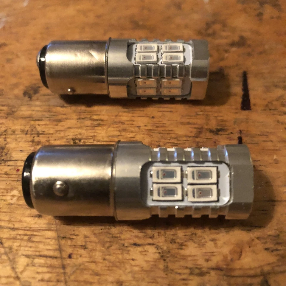 Bombilla de freno - vagón Sylvania 1157RSL.BP2 Foto 2 de 4