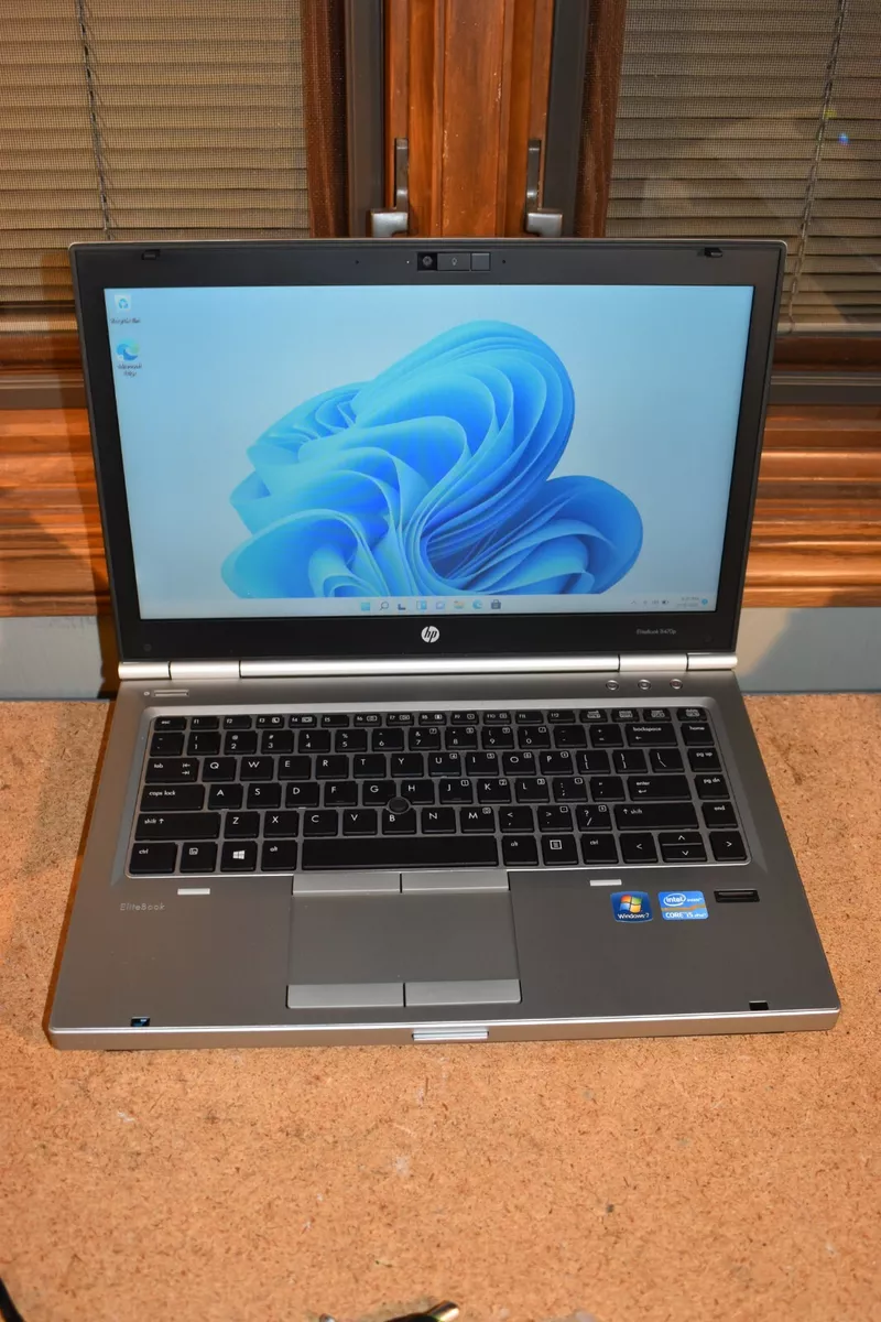 HP Elitebook 8470p Core i5 8GB RAM 256GB SSD Windows 11 Pro Webcam Bluetooth