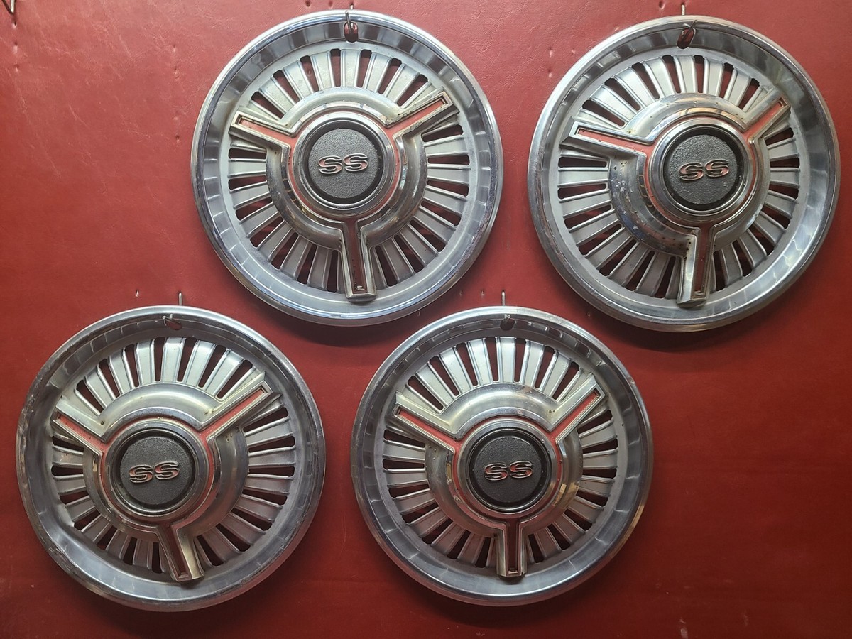 1964 1965 1966 CHEVY NOVA CHEVELLE MALIBU SS SPINNER HUBCAPS WHEEL