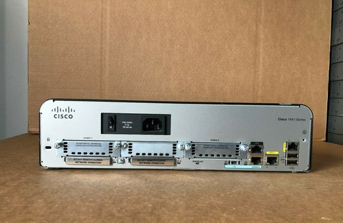 Cisco 1941 with DataK9 & IPBaseK9 Licenses with IOS 15.6 Cisco 1941/K9 (Inc VAT) - Picture 4 of 5