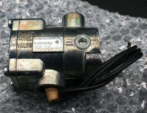 One (1) Parker K065103353 Line Mounted Solenoid Valve