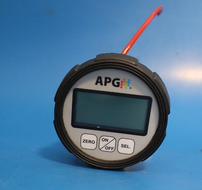 APG PG7 Series Digital Pressure Gauge, 0 to 200 psig, 3.25'' dial, ¼ to 18 NPTM b