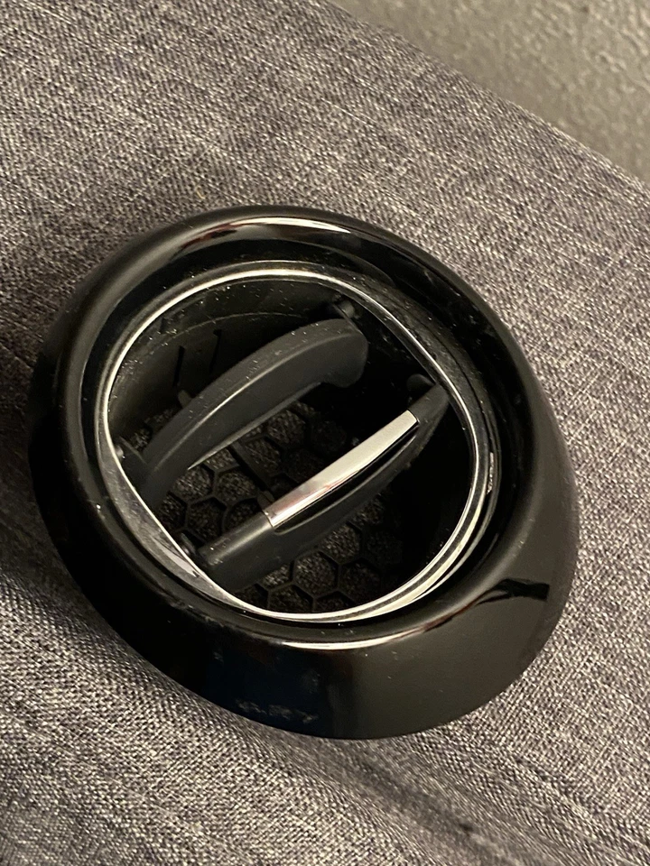 1 Aérateur Renault clio 4 - Image 3 of 3