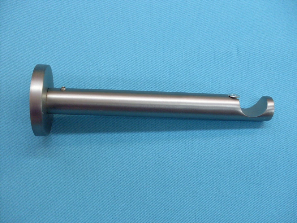 BRICOTENDA SUPPORTO FISSO A PARETE sporg.14,5 cm. FINITURA ACCIAIO SATINATO LINEA EASY