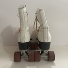 Foto 12 di 16