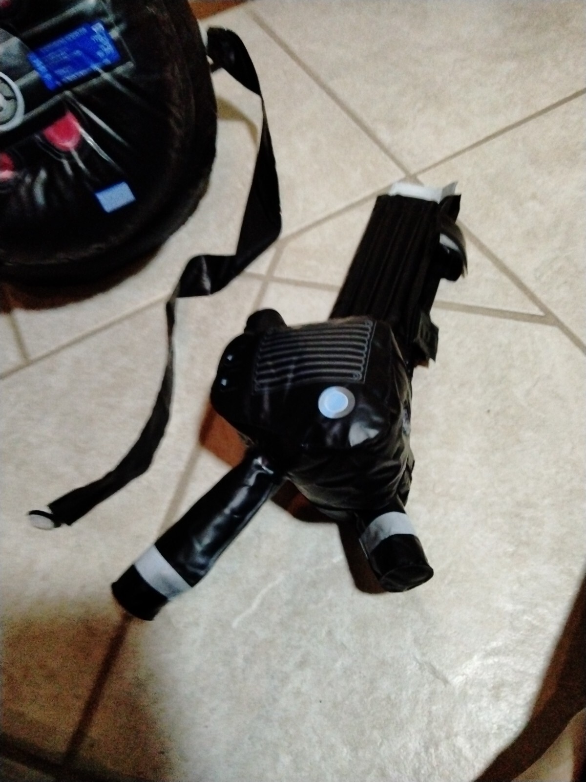 Picture 3 of 4