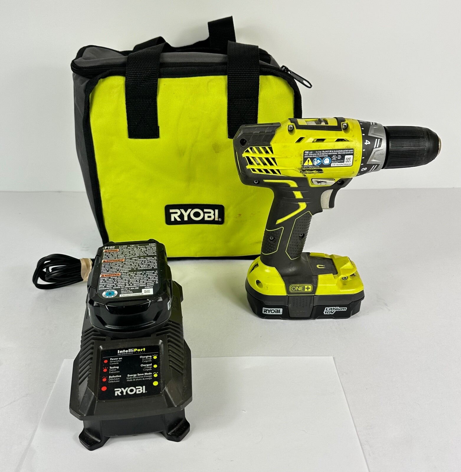 RYOBI P208B One + DRILL With 2 18V Lithium Batteries