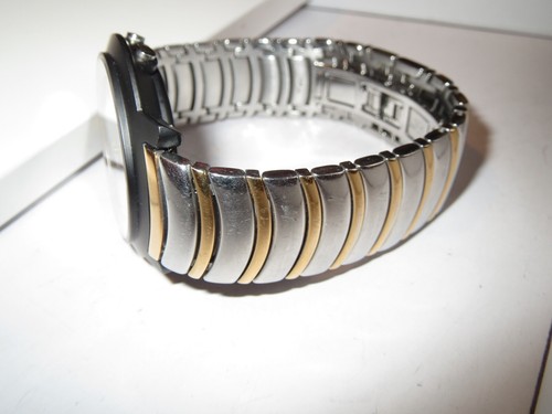 Junghans Mega Solar Ceramic Funkuhr - Modell 018/1500702 Nr: 9014964 - Bild 4 von 18