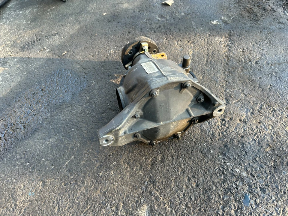 MERCEDES BENZ W204 C250 C300 E350 OEM 10-14 DIFERENCIAL TRASERO PORTADOR RELACIÓN 3,07 Foto 4 de 4
