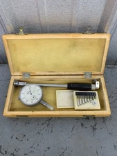 Vintage MITUTOYO .7” - 1.4'' Range Bore Gage Dial Indicator No 2412 