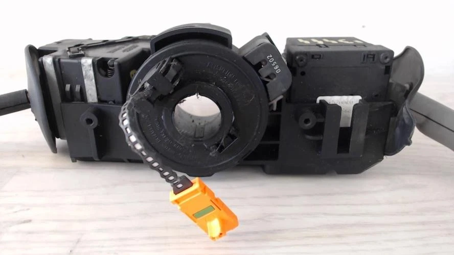 Com (Bloc Contacteur Tournant+Commodo Essuie Glace+Commodo Phare) RENAULT TWINGO - Photo 4/4