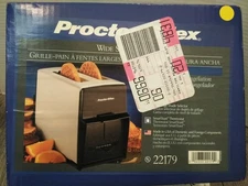 N.O.S. HAMILTON BEACH Proctor Silex 2 Slice Slot Toaster Model #22179  (U.S.A.)