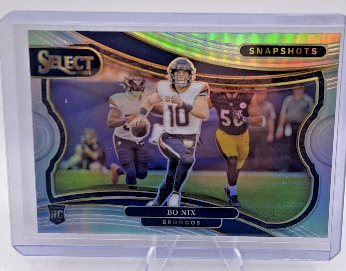 2024 Panini Select - Snapshots Bo Nix #17 Silver Prizm (RC)