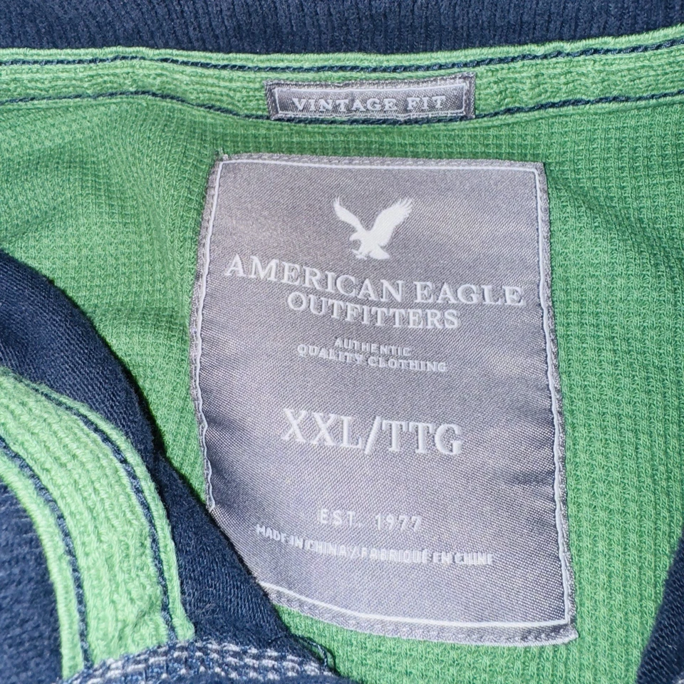 Y2K American Eagle Sweatshirt Mens XXL Vintage Fit Pockets Pullover 2000s Logo - Image 4 of 4