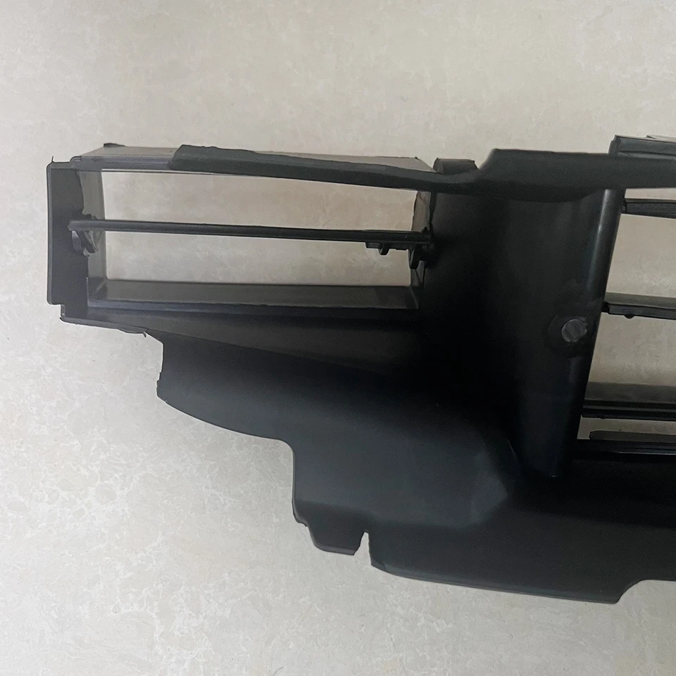 Soporte radiador inferior delantero aleta de aire PARA BMW 750i 750i xDrive nuevo Foto 4 de 4