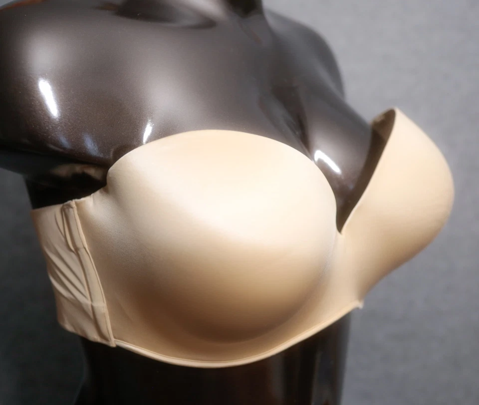 Camiseta sin tirantes Cacique 46DD Bare Solution moldeada sin costuras sujetador desnudo nueva con etiquetas Foto 2 de 4