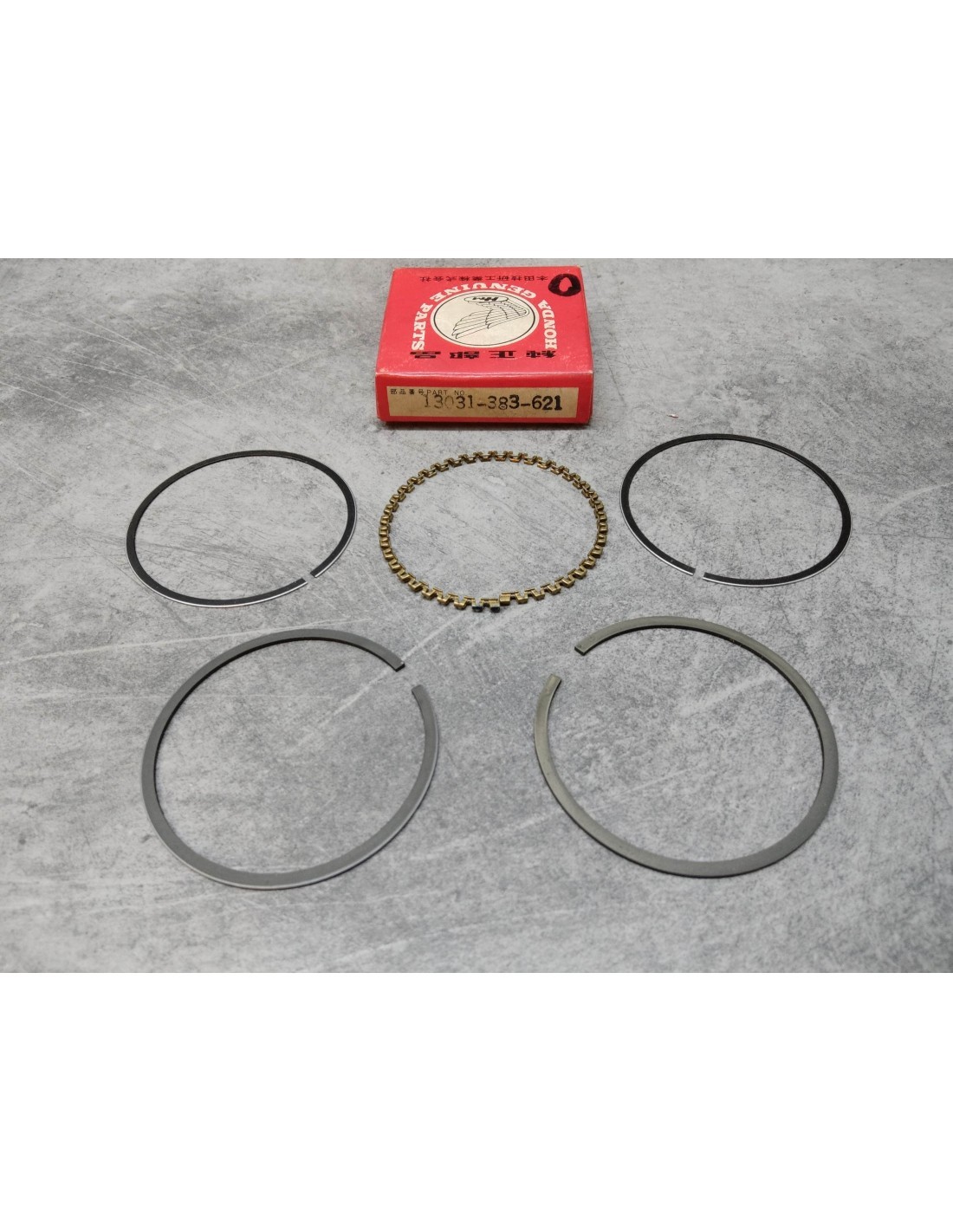 Segment +0,50 HONDA CB125S3 XL125 : Idéal pour la réfection du haut moteur 13031-383-621