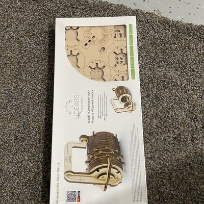 UGEARS 100% BRAND NEW & SEALED! Safe Box Mechanical Wooden Model KIT 3D Puzzle!