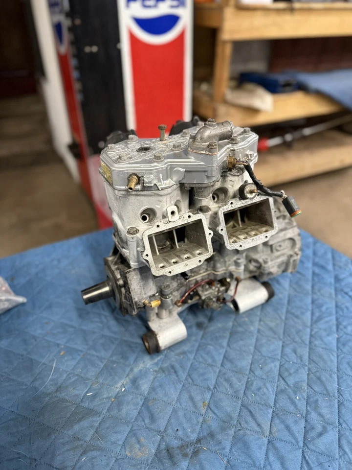 Ski-Doo MXZ GSX GTX 600 HO SDI Engine Motor 400509768 American Sled Parts FB - Image 2 of 4