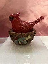 Lenox Cardinal Bird Sitting on Nest Salt Pepper Shakers 2 Pc New in Box So Cute!