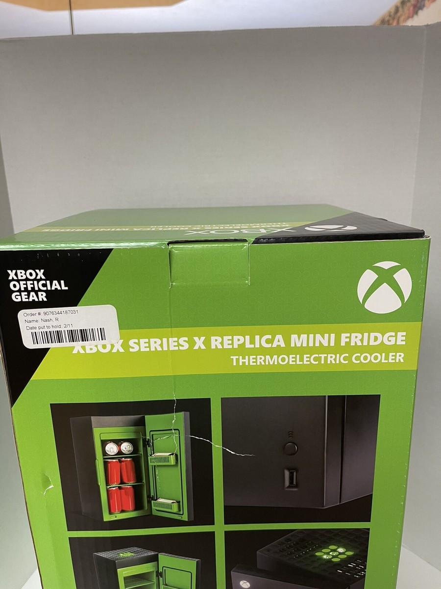 Xbox Series X Replica Mini Fridge 冷蔵庫 Xbox Series X Replica Mini Fridge : Target
