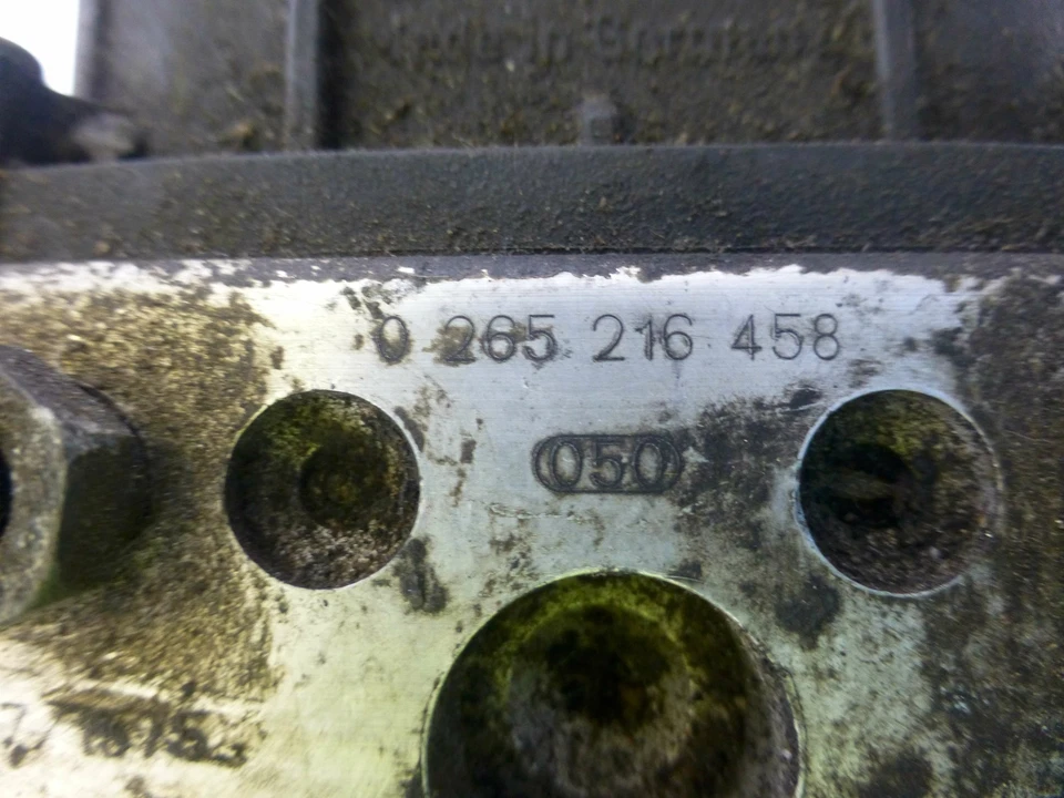 BOMBA/MODULADOR/UNIDAD DE CONTROL ABS PEUGEOT 406 1999-2004 0265216458 / 9625275080 Foto 3 de 4