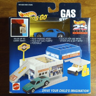 Hot Wheels Sto & Go Gas Station Playset Frontrunnin' Fairmont Blue