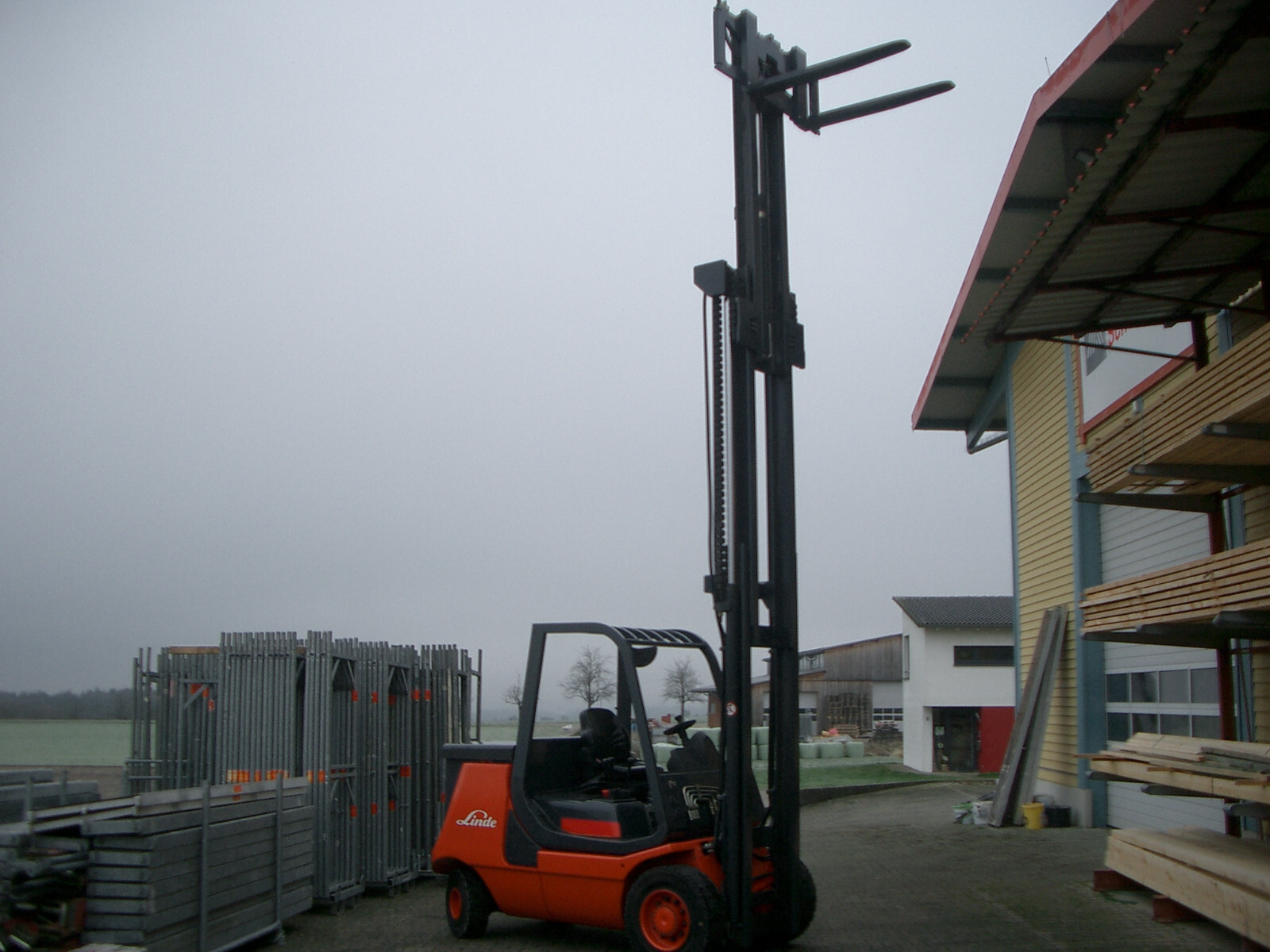 Bild 8 von 16