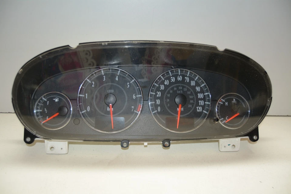 Chrysler Sebring 2001-2003 velocímetro calibre de grupo millas 125310 OEM, 257-02404 Foto 2 de 4