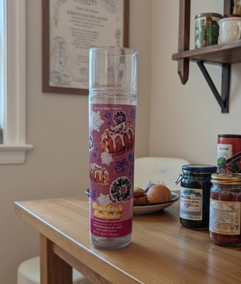 Bath and Body Works Body Spray Fine Fragrance Mist Grandma's Fruitcake