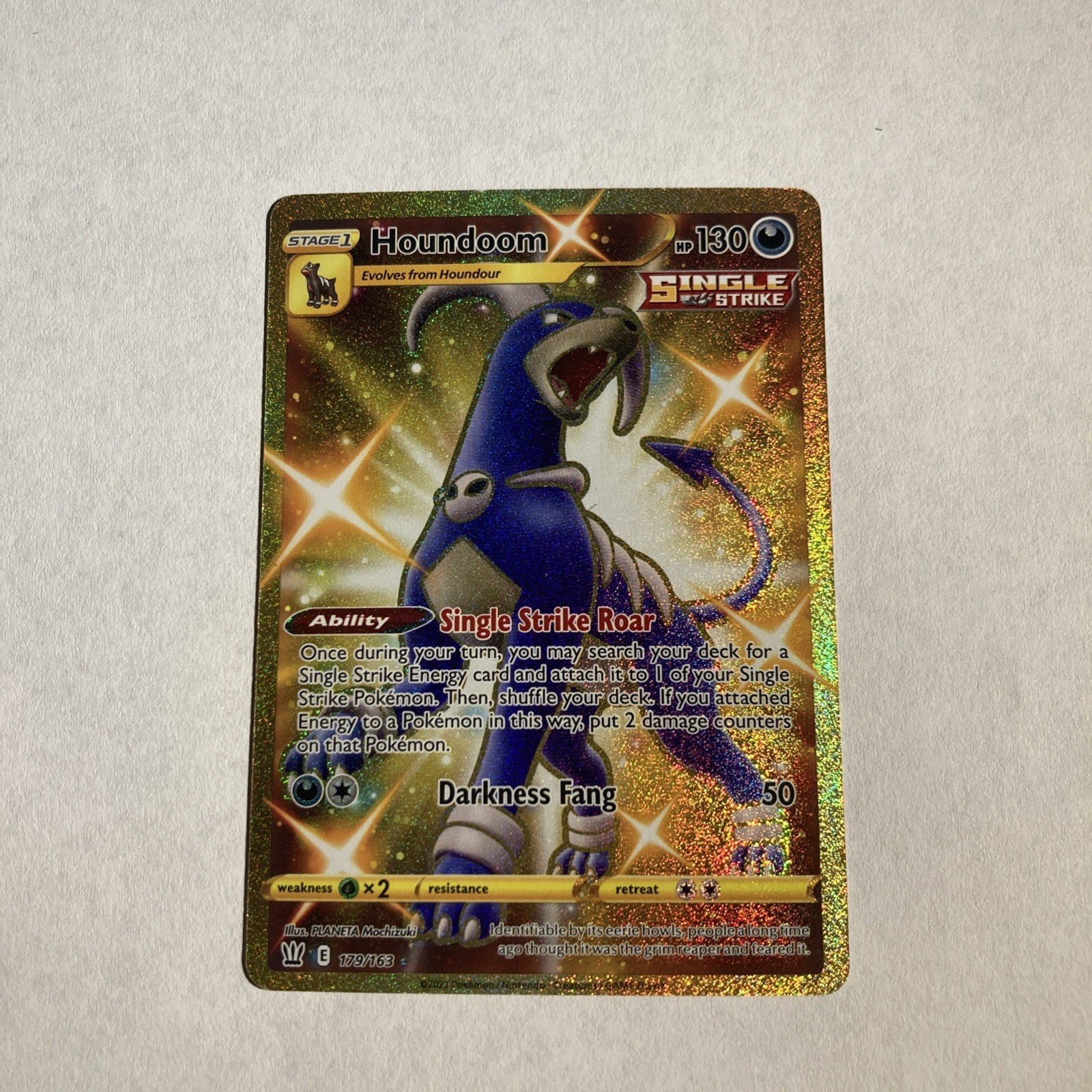 Houndoom Single Strike Gold Secret Rare  179/163 Battle Styles (NM) Pokemon Card