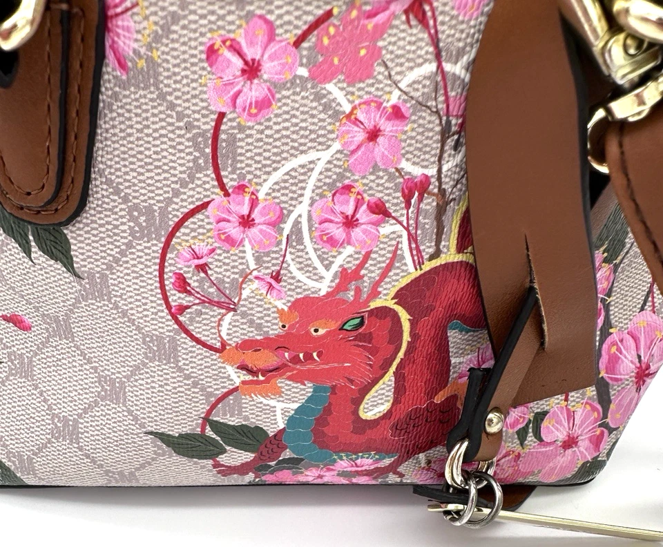 Bolso Bandolera Steve Madden Raro Dragón Sakura Flor de Cerezo Edición Japón Cúpula Foto 2 de 4