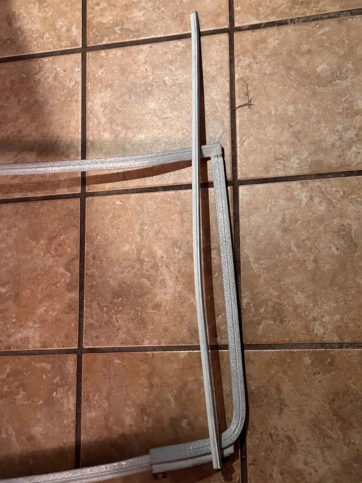 Nuevo de Lote Antiguo Mopar 1977-1979 Dodge Diplomat Chrysler LeBaron Moldura Ventana Trasera Moldura Foto 4 de 4