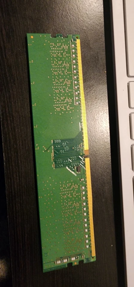 KINGSTON 4 GB DDR4 1RX8 PC4 2400T-UA2-11 Desktop RAM Memory - Image 4 of 4