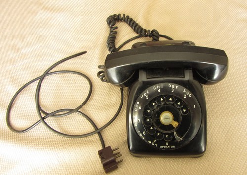 VTG MONOPHONE AUTOMATIC ELECTRIC ROTARY TELEPHONE, NB 802 - Picture 1 of 5